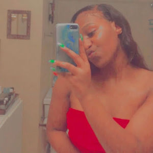 Meet your Posher, Amoniee